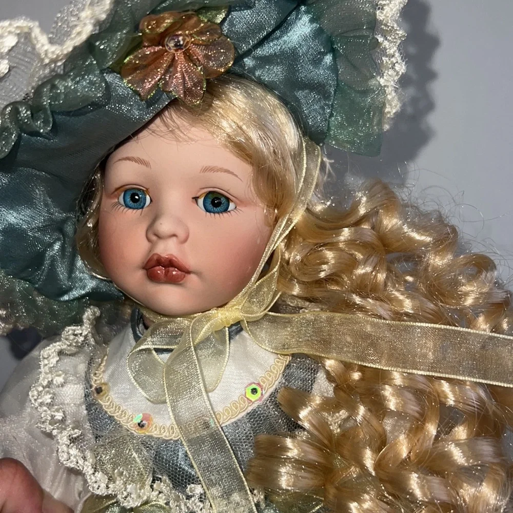 Source Unknown | Toys | Vintage Porcelain Doll Long Curly Blonde Hair Bright Blue Eyes And Dress | Poshmark Source Unknown | Toys | Vintage Porcelain Doll Long Curly Blonde Hair Bright Blue Eyes And Dress | Poshmark